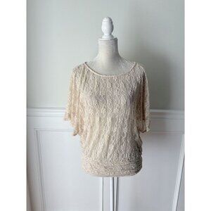 Pretty Good Ivory Lace Short Sleeve Banded Waist Top M